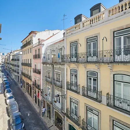 Modern In Avenida Da Liberdade * Lisboa